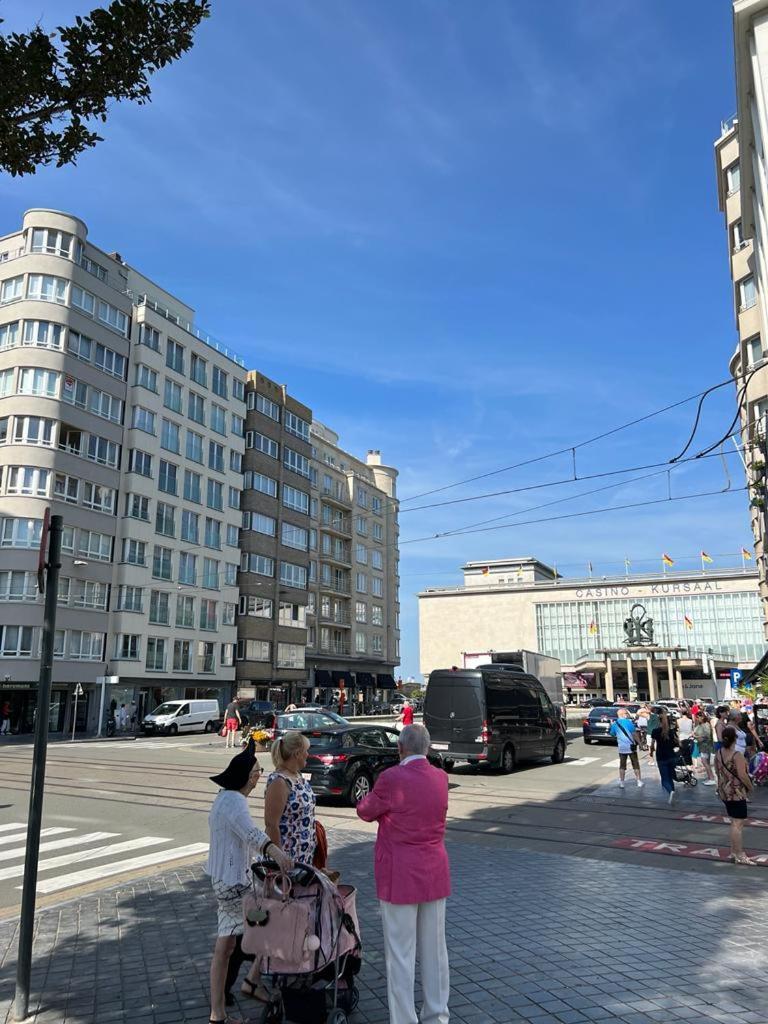 Renewed Luxurious Apartment At Casino Oostende Buitenkant foto