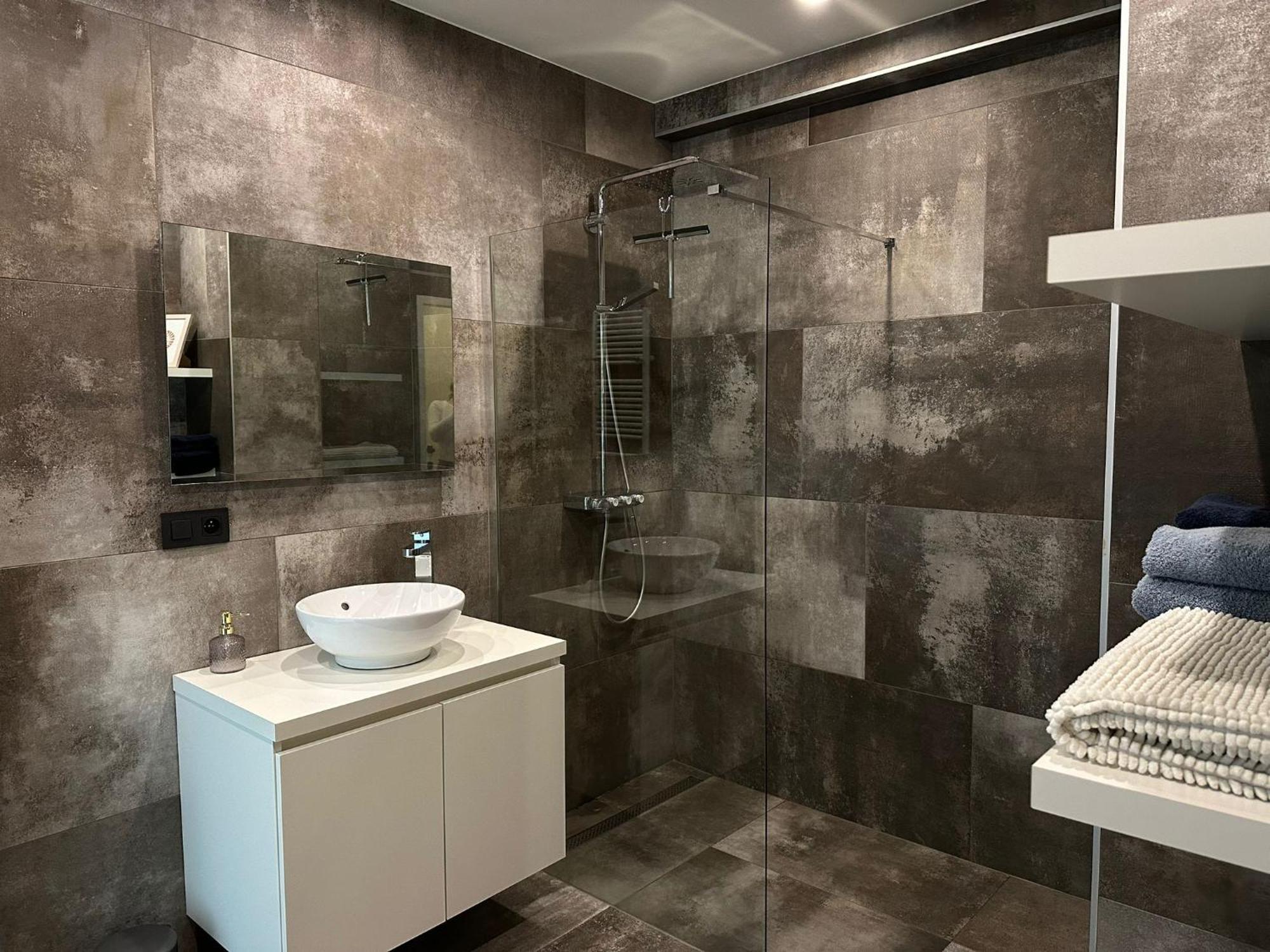 Renewed Luxurious Apartment At Casino Oostende Buitenkant foto
